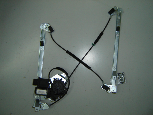 FORD MONDEO 00-*L/V ELECT FRT DRT (C/CONF) - 