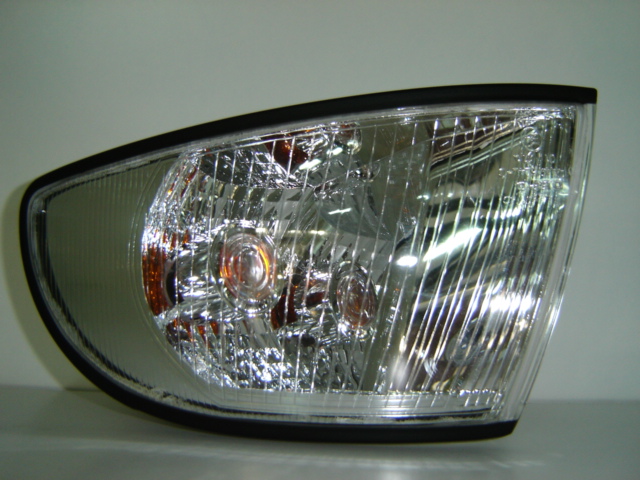 AUDI A4/S4 94-*FAROLIM FRT DRT (VIDRO LISO) - 